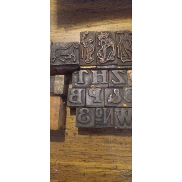 31 Vintage Wooden Rubber Stamps Numbers, Letter and Symbols  4 Blanks - Picture 3 of 6